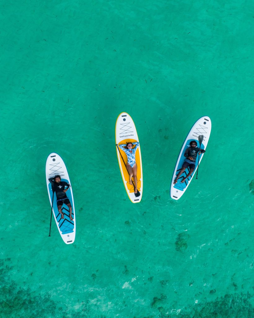 SUP-Urlaub auf türkisem Wasser