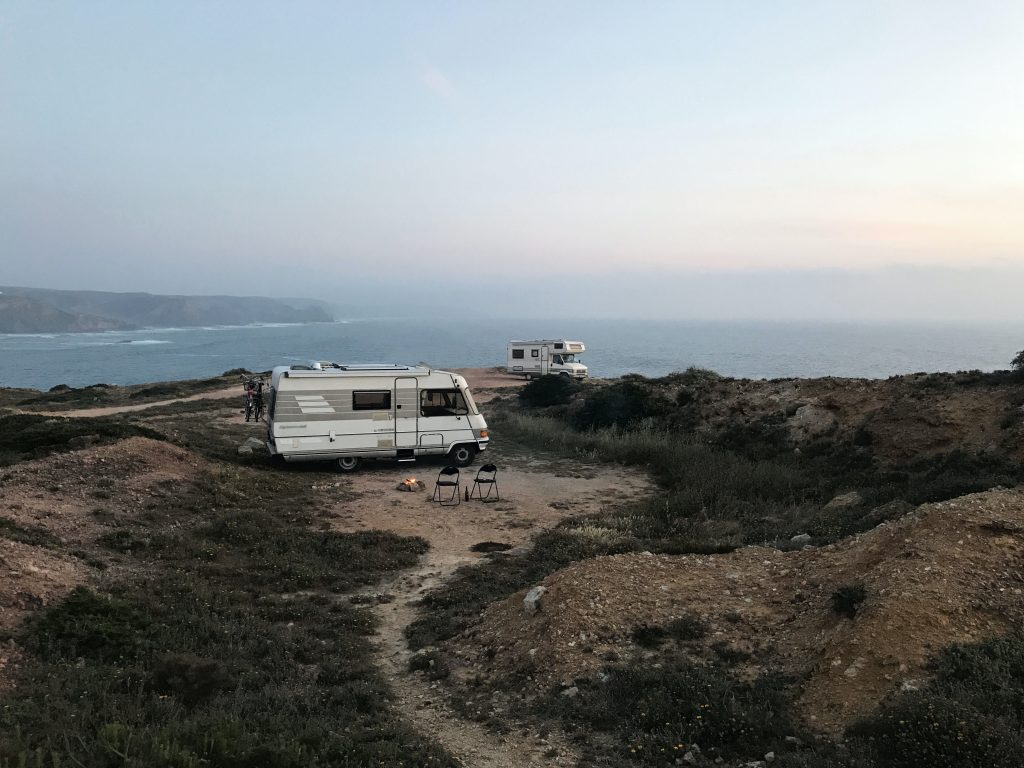 Wohnmobil am Meer