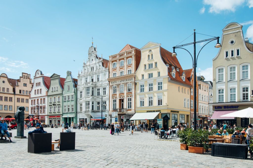 Rostock Innenstadt mit bunten Häusern