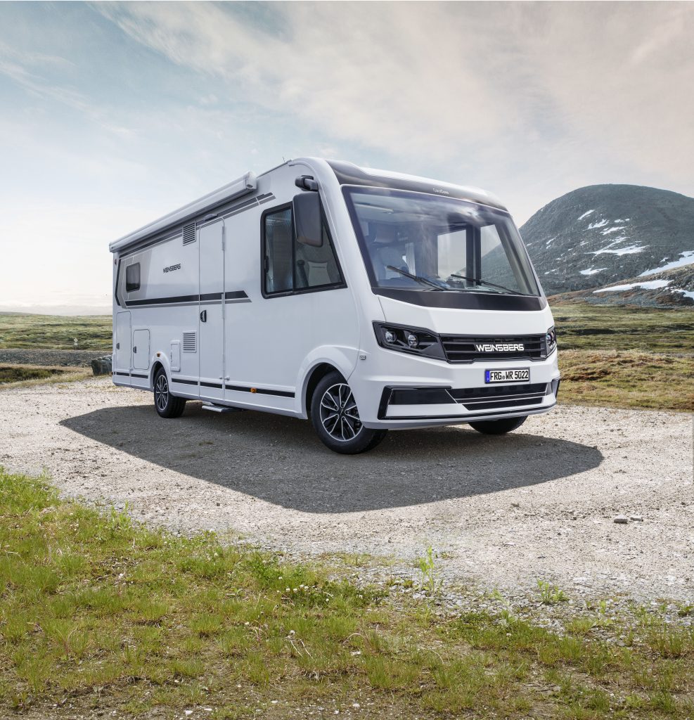 Camping Trends 2024 - Blick auf ein Premium-Wohnmobil.